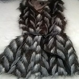 3/4 Faux Fur Vest- Medium